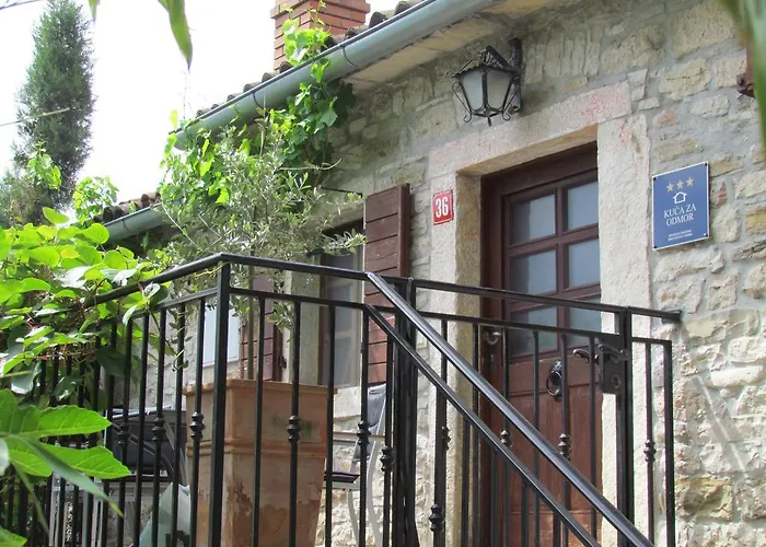 Summerhouse Beram Pazin