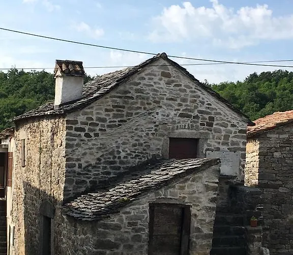 Summerhouse Beram Feriehus Pazin