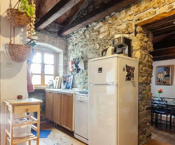 Summerhouse Beram