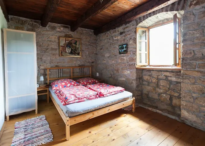 Summerhouse Beram